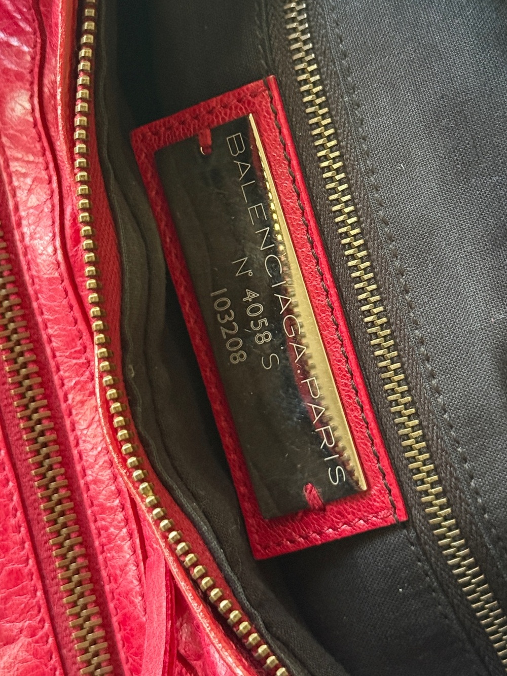 BALENCIAGA CITY BAG FIRST BAG CHERRY RED CHEVRE LEATHER 2008 VINTAGE W/ mirror - Picture 9 of 10